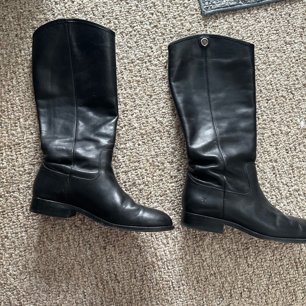 Frye Jackie button boots size 8